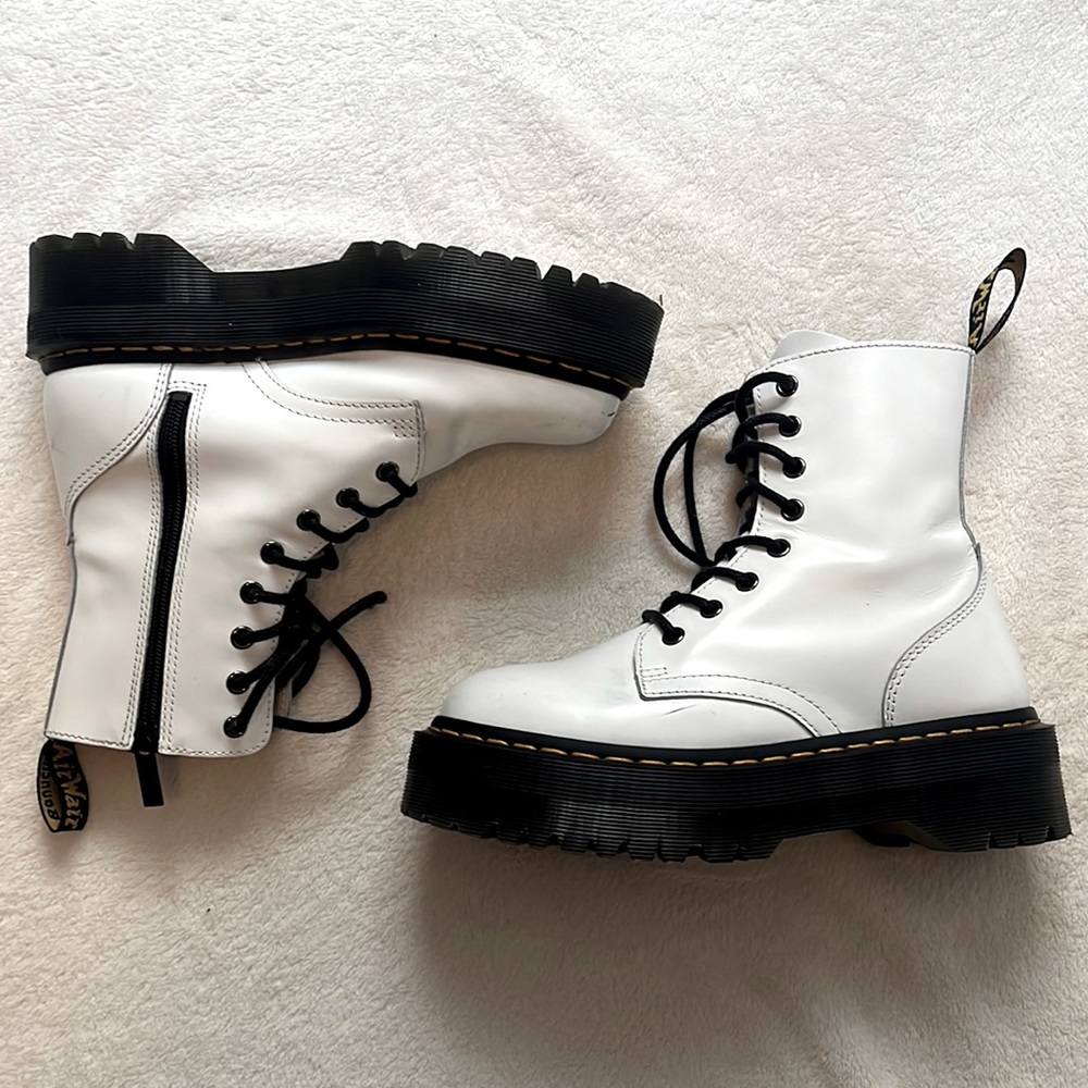 White leather 2” platform woman’s Doc Martens
